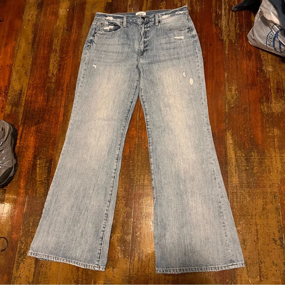 Pistola Light Blue Relaxed Flare Jeans Stevie - Picture 3 of 7